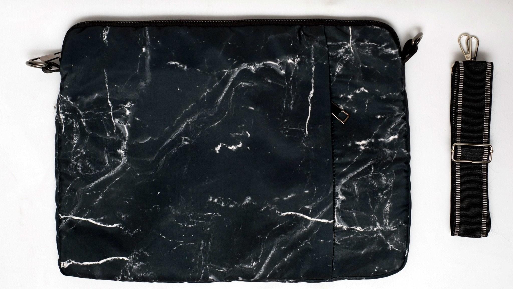 Black Marble Laptop Sleeve - Hatchill