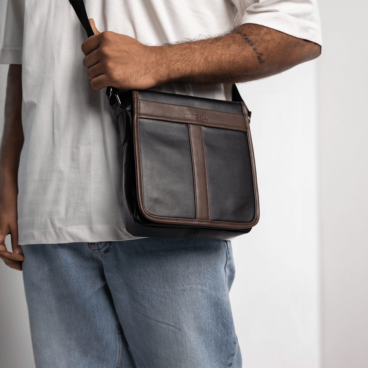 Bumbag - Coffee x Black - Hatchill Main image