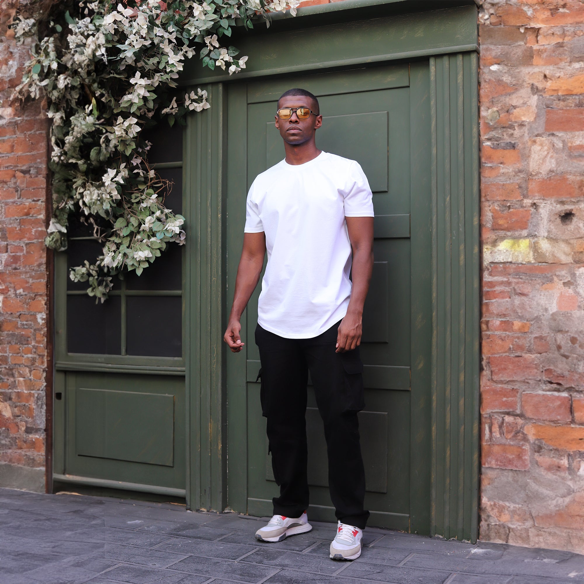 Elongated T-shirt - White - Hatchill Main image