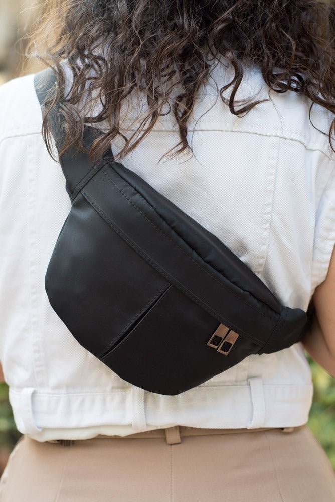 Minimalist Black Fanny bag - Hatchill Main image